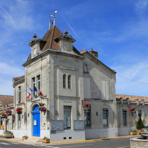 Illustration de Port-Sainte-Foy-et-Ponchapt